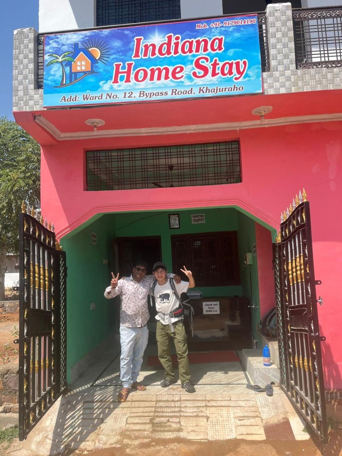 Indiana Home Stay Кхаджурахо Экстерьер фото